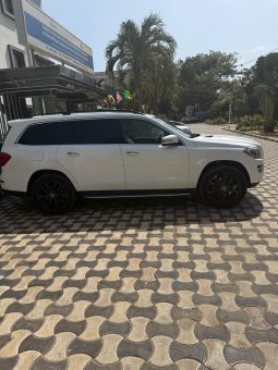
										Mercedes-Benz GL 450 4MATIC 2015 full									