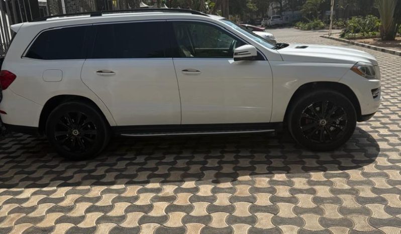 
								Mercedes-Benz GL 450 4MATIC 2015 full									