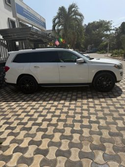
										Mercedes-Benz GL 450 4MATIC 2015 full									