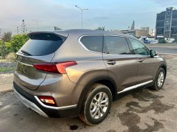 
										Hyundai Santafe 2019 full									