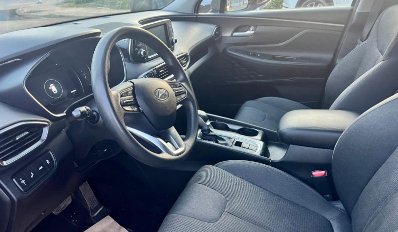 
								Hyundai Santafe 2019 full									