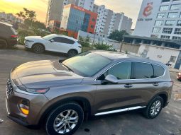 
										Hyundai Santafe 2019 full									