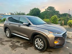 
										Hyundai Santafe 2019 full									