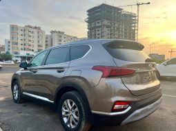 
										Hyundai Santafe 2019 full									